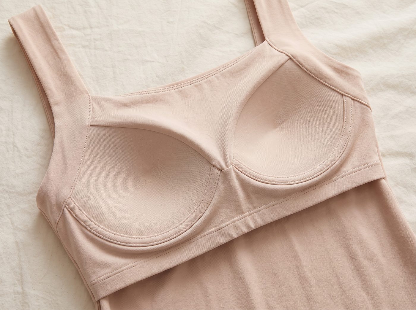 Inside the Freeform tank: cups stitched into the lining